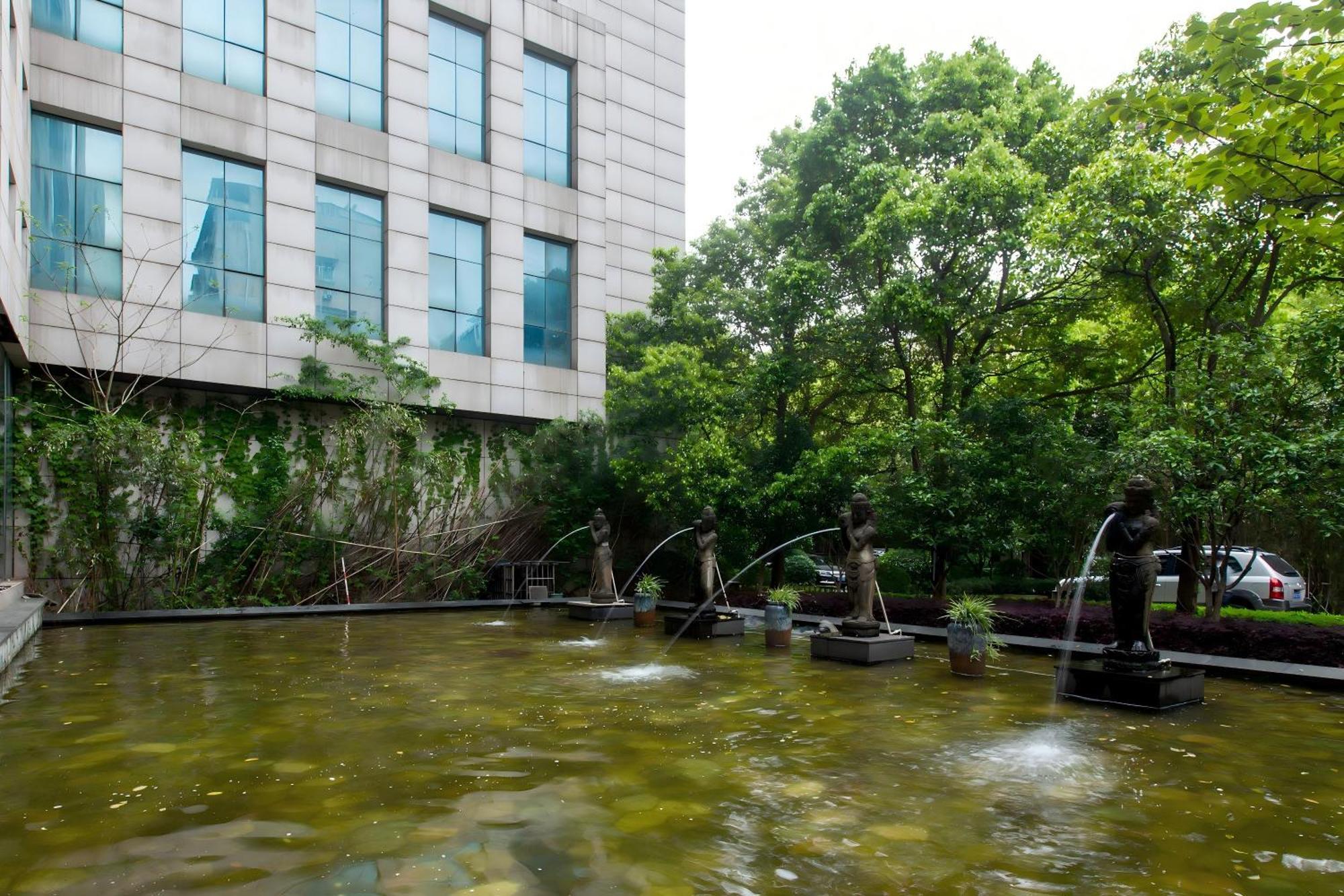 Ssaw Boutique Hotel Nanchang Bayi Square Екстер'єр фото