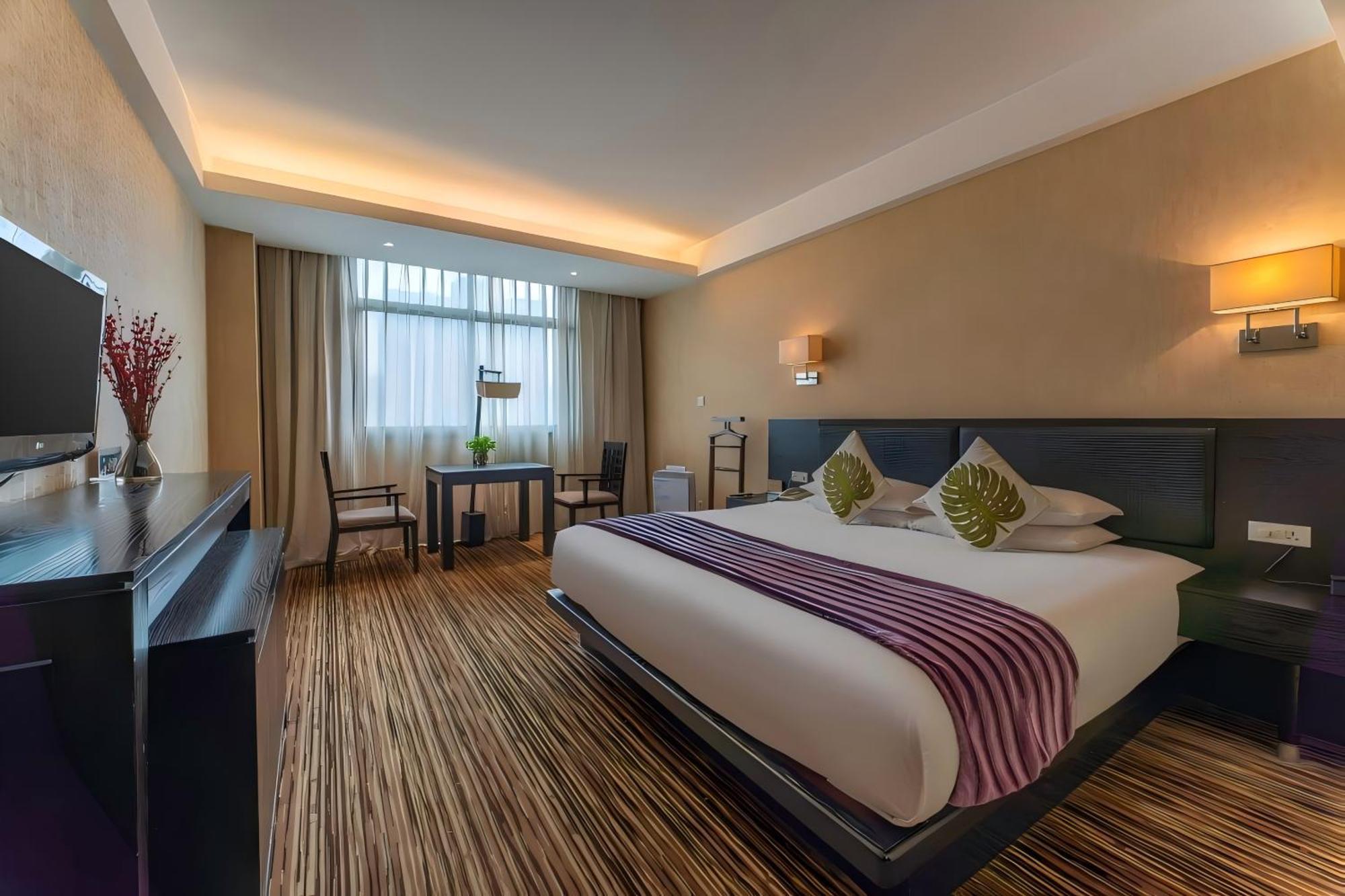 Ssaw Boutique Hotel Nanchang Bayi Square Екстер'єр фото
