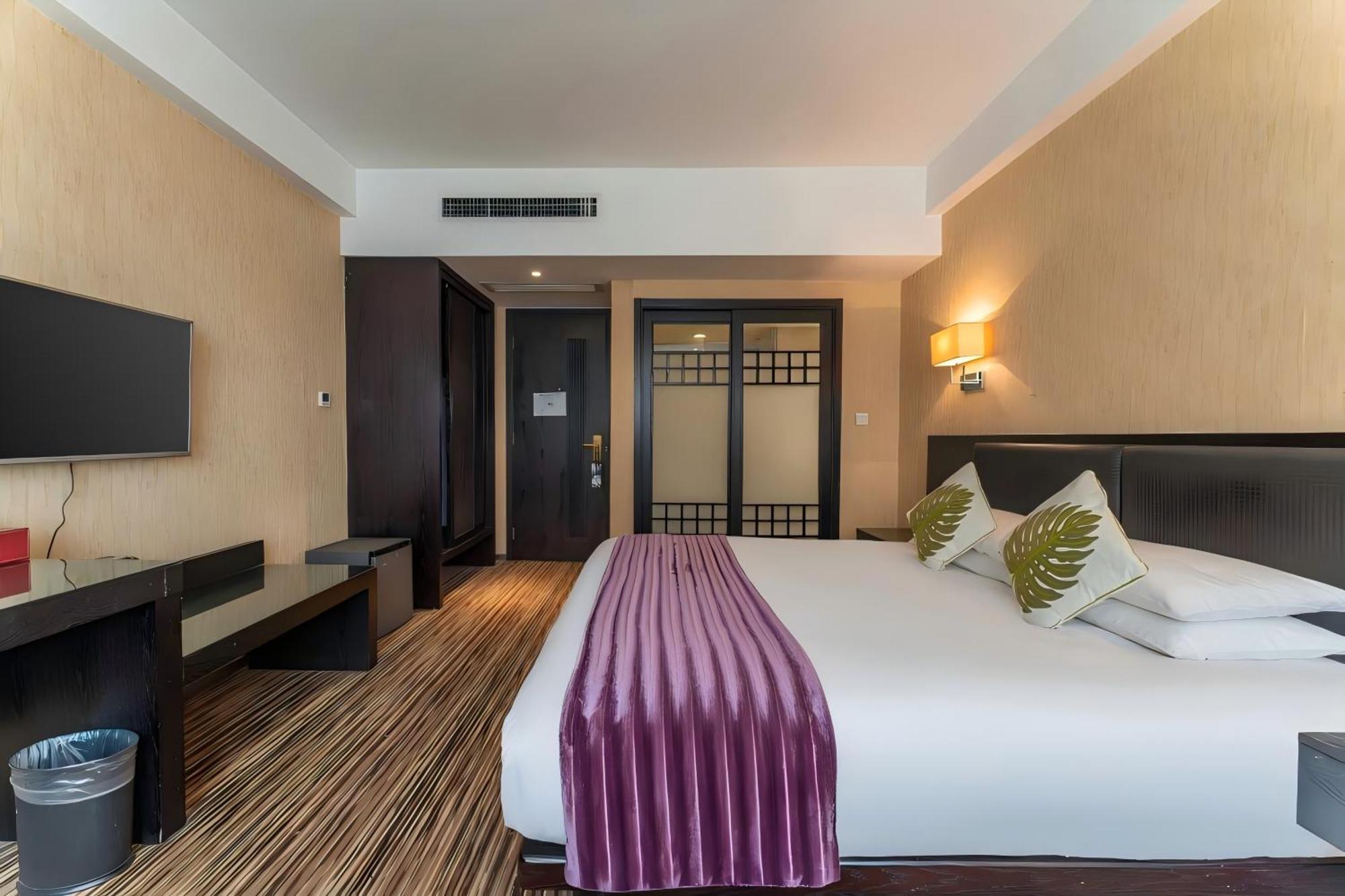 Ssaw Boutique Hotel Nanchang Bayi Square Екстер'єр фото