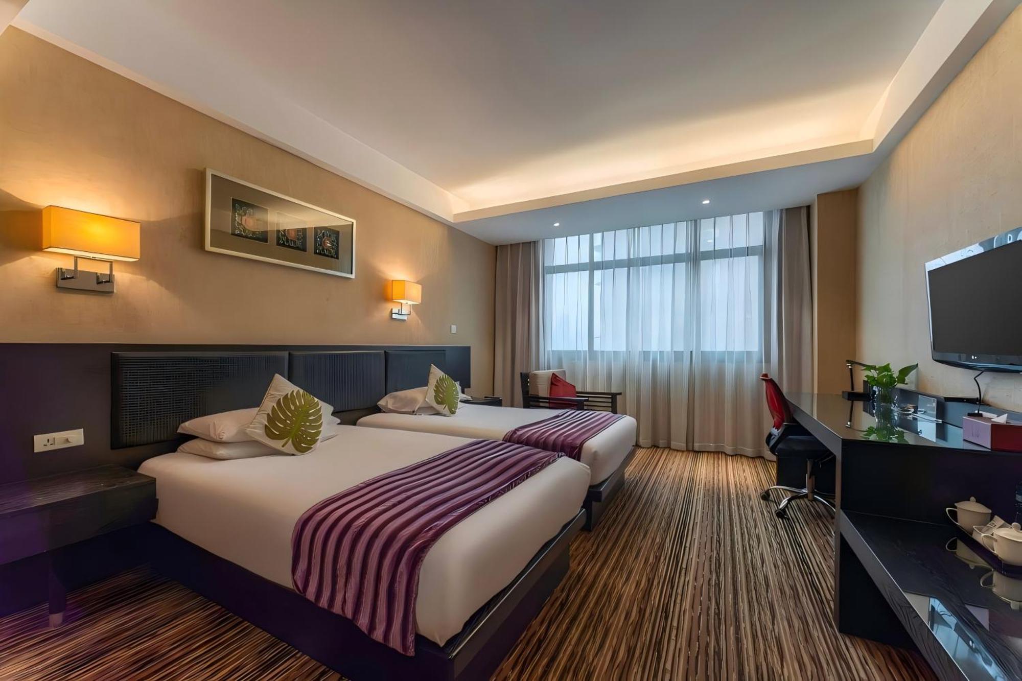 Ssaw Boutique Hotel Nanchang Bayi Square Екстер'єр фото
